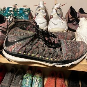 Nike Flyknit Chukka Trainer